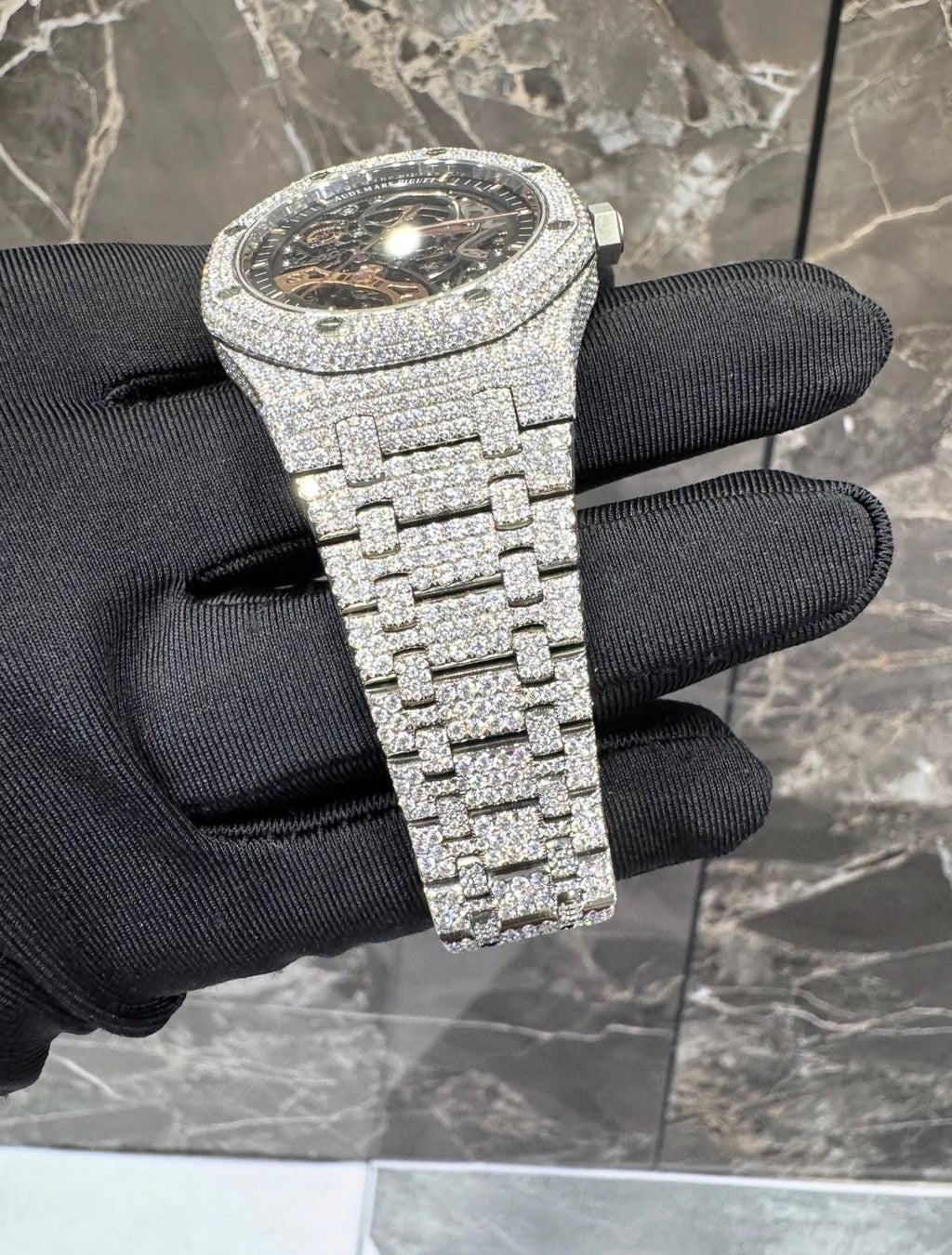 Lab-Diamond "Skeleton"