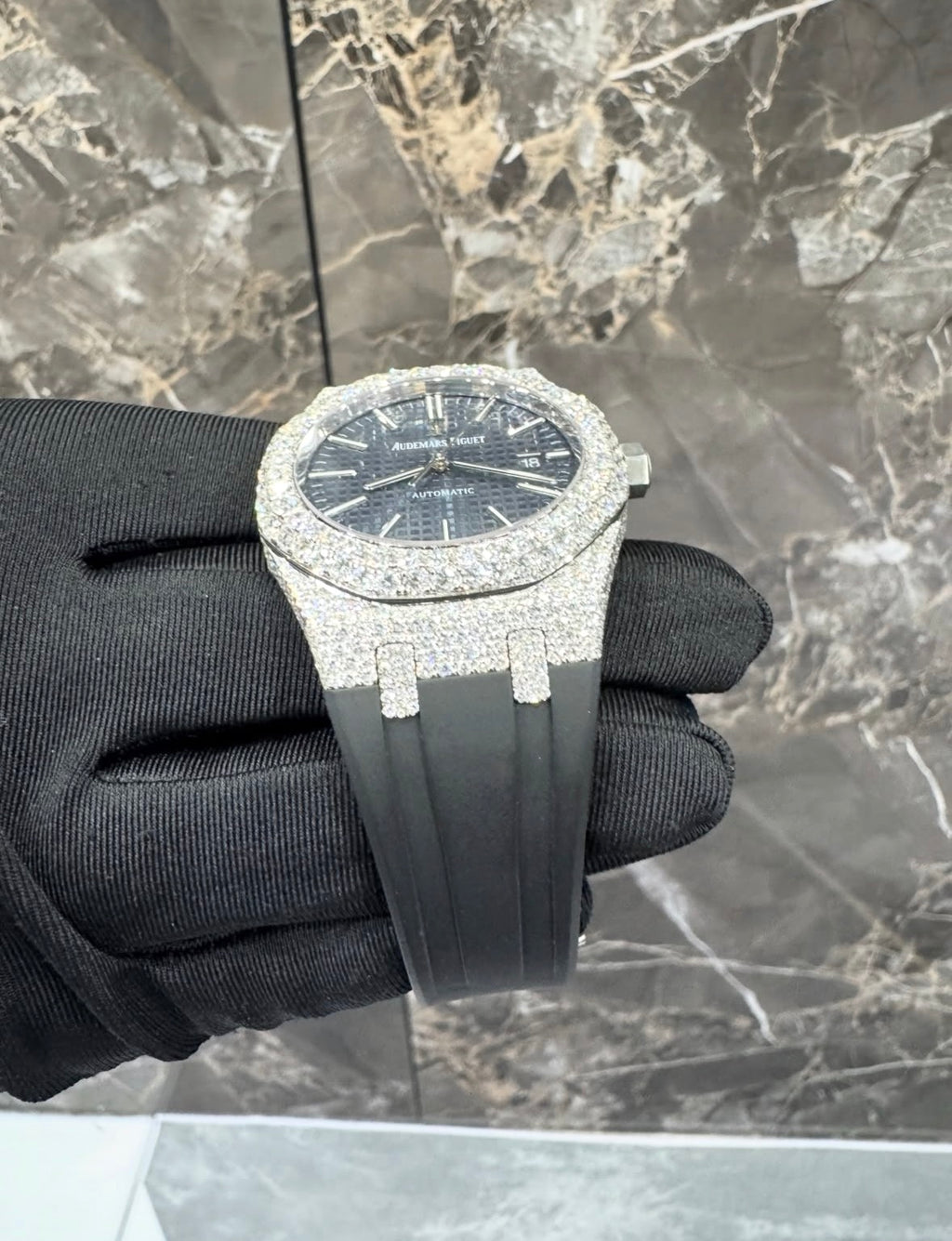 Lab-Diamond "Rubberband"